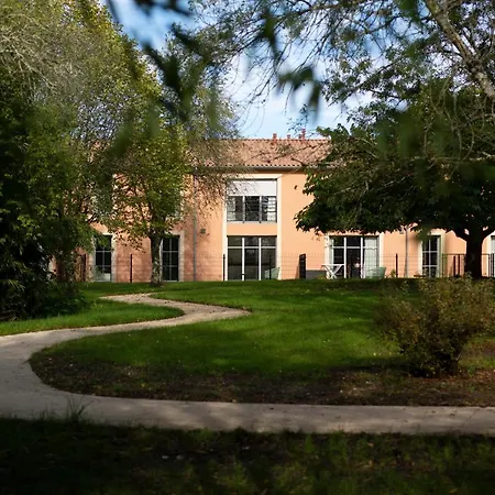 Aparthotel L'orangerie De Beausejour *